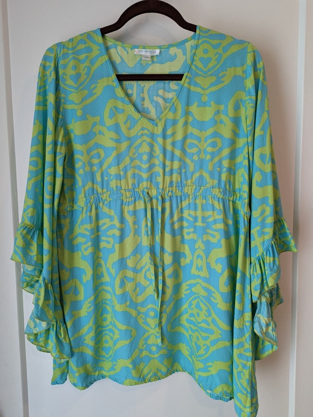Escapada Beach Women's Size XS Blouse Top Green Teal Pullover V Neck Ruffle...